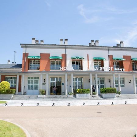 Hotel Lasa Sport บายาโดลิด ภายนอก รูปภาพ