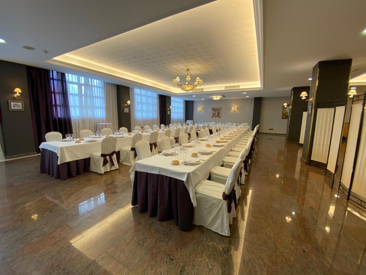 Hotel Lasa Sport บายาโดลิด ภายนอก รูปภาพ