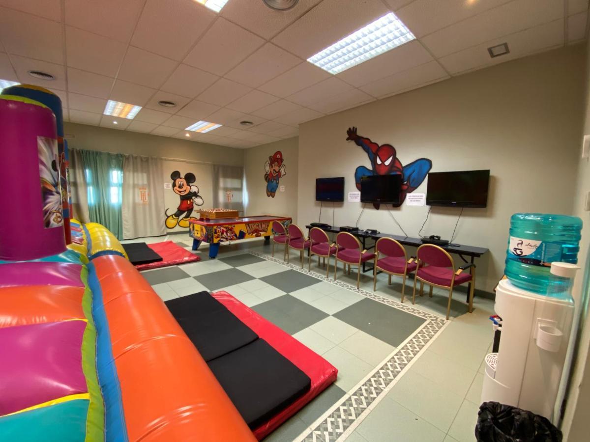 Hotel Lasa Sport บายาโดลิด ภายนอก รูปภาพ