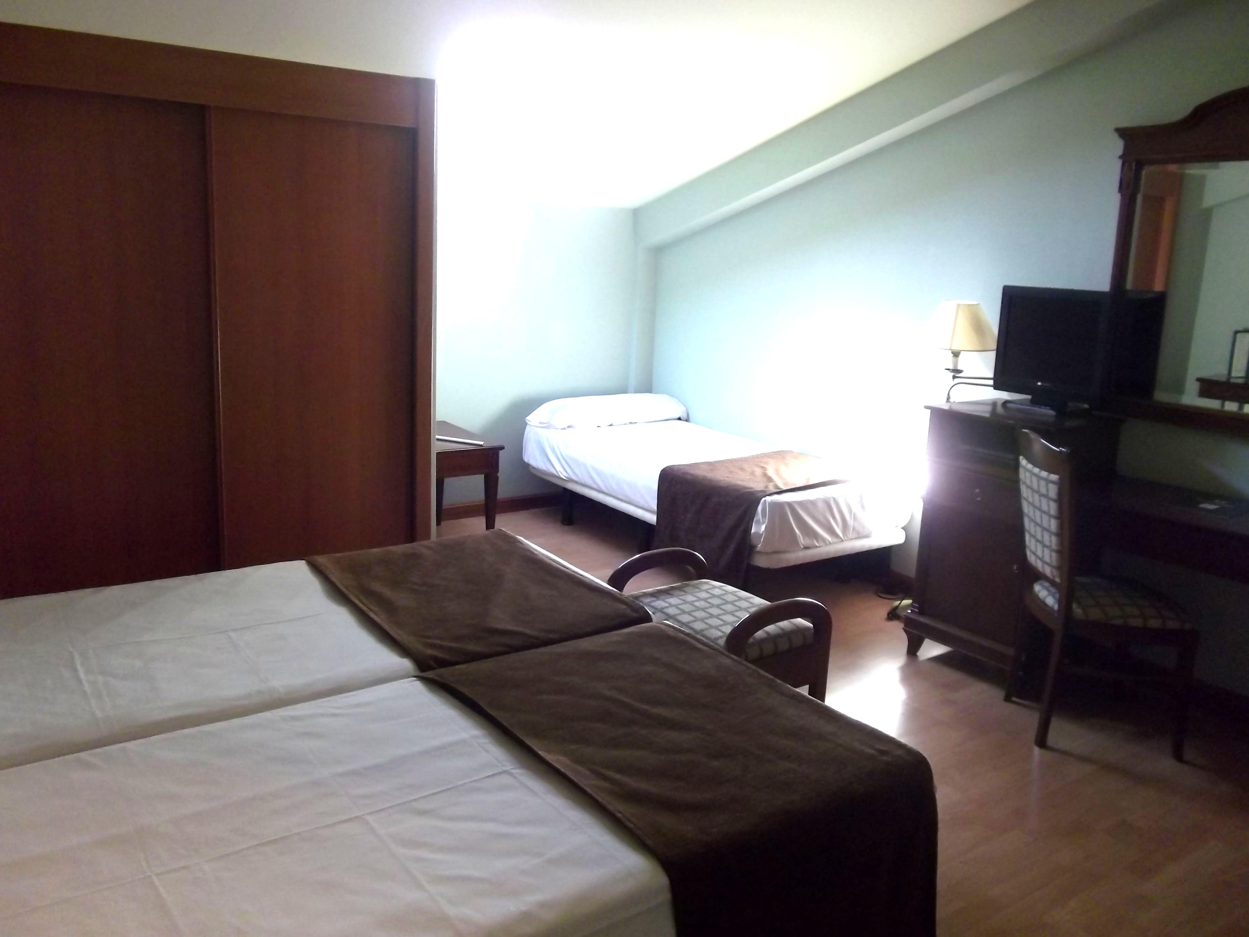 Hotel Lasa Sport บายาโดลิด ภายนอก รูปภาพ
