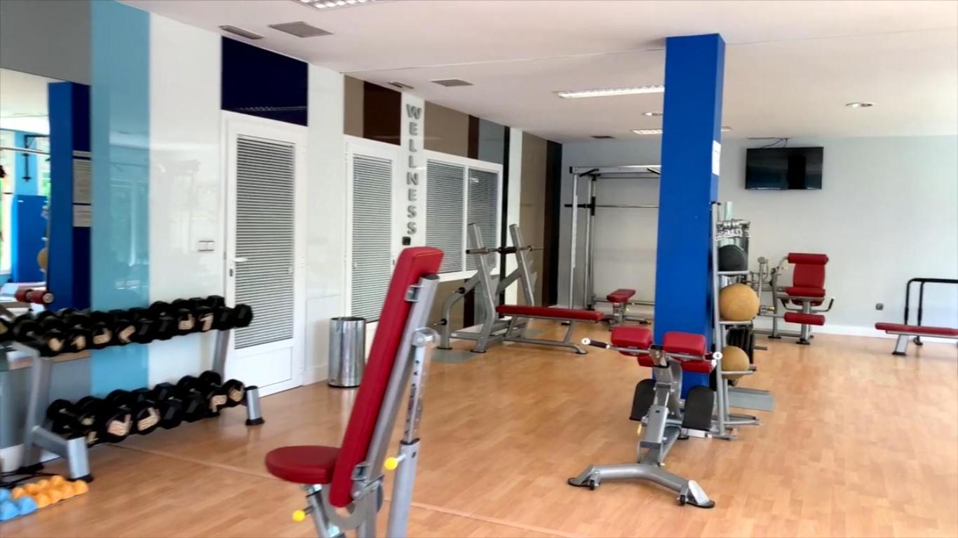 Hotel Lasa Sport บายาโดลิด ภายนอก รูปภาพ